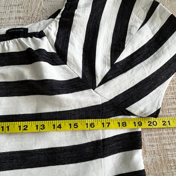 ANN TAYLOR Linen Blend Black White Stripe Short Sleeve Blouse Top Shirt Small - Picture 8 of 9